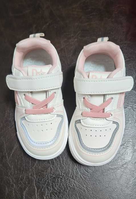 Adidasi copii nr.23