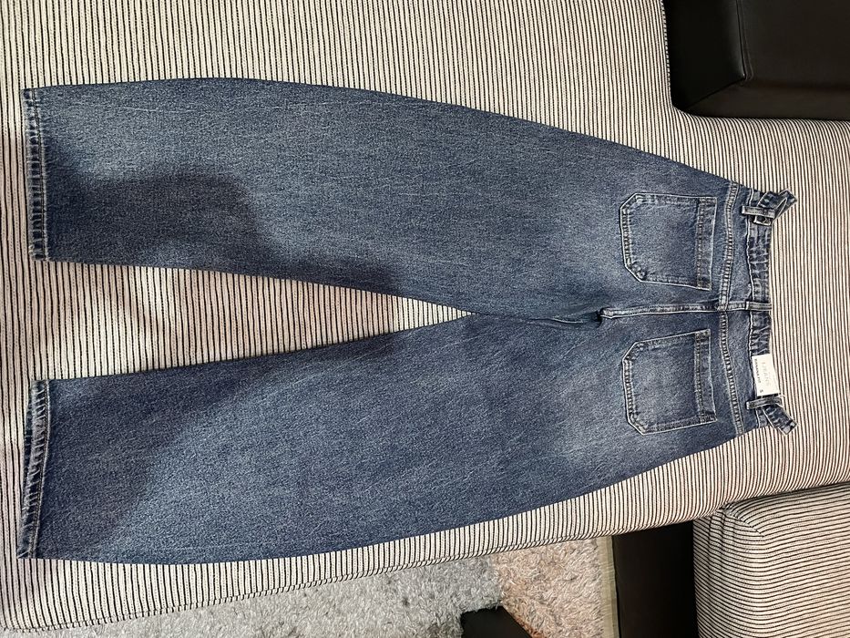 Дамски дънки, чисто нови, с етикет