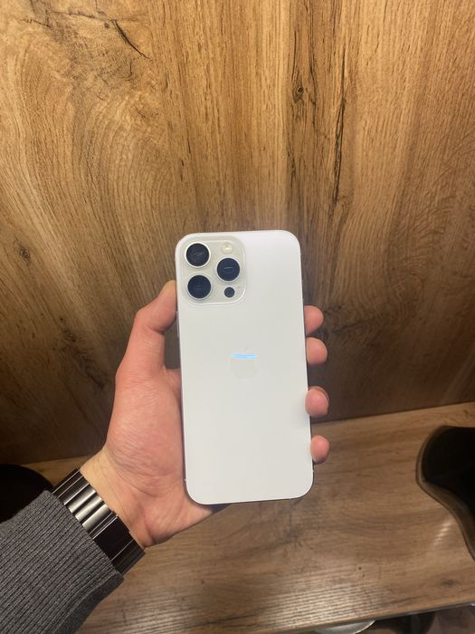 Iphone 16 pro max ок ранги хечканака айби йук ёмкис 95%