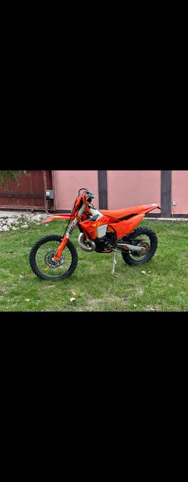 KTM hard enduro 300 six days