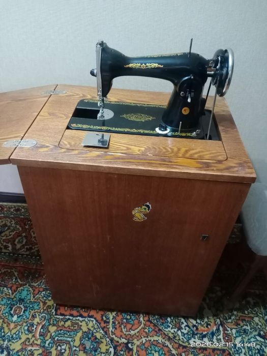 Швейная машинка бу