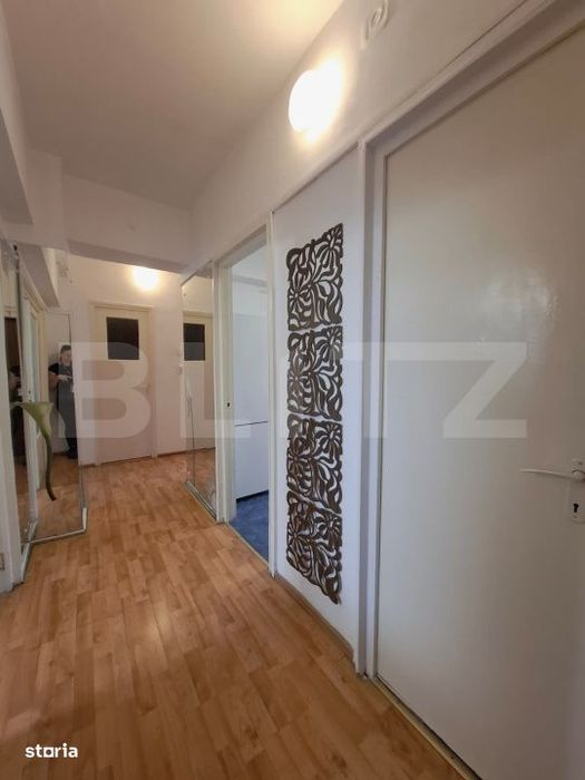 Apartament 3 camere, 66 mp, 2 locuri de parcare, zona Calea Bucuresti
