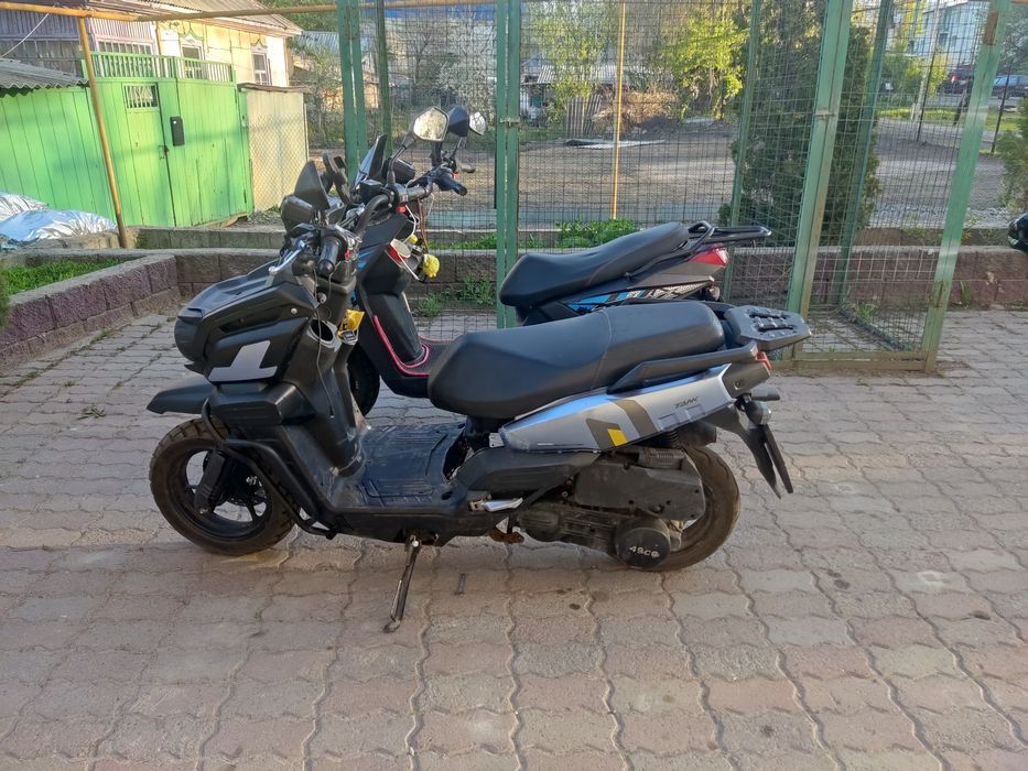 Продам два мопеда танк самурай