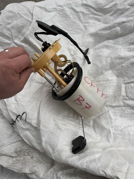 Pompa motorina rezervor vw passat b7