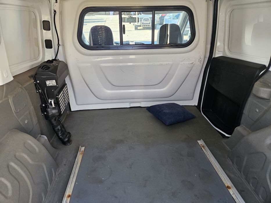 4900euro. Schimb cu duba L3H2. Fiat Doblo 1.3 multijet