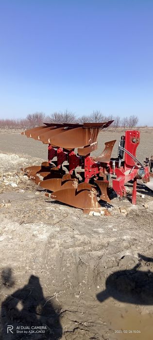 Aylanma plug sotiladi