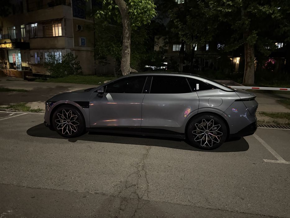 Zeekr 007 dual motor 3.5s full option