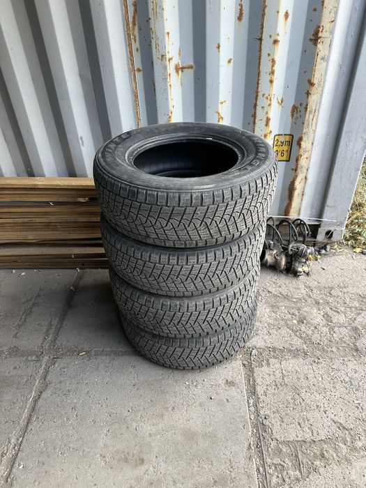 Комплект шин 265 65 r17 Triangel
