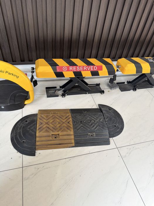 Лежачие полицейские.