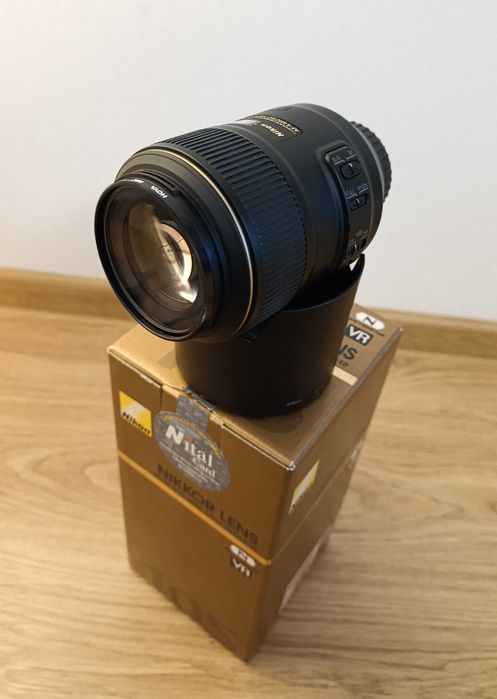 Obiectiv Nikon AF-S Micro-Nikkor 105mm f/2.8G IF-ED VR