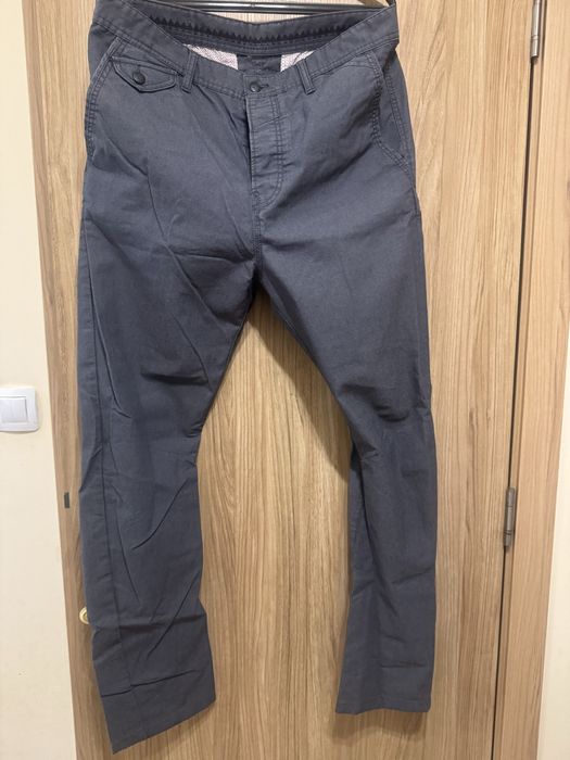 Страхотен мъжки панталон на ZARA