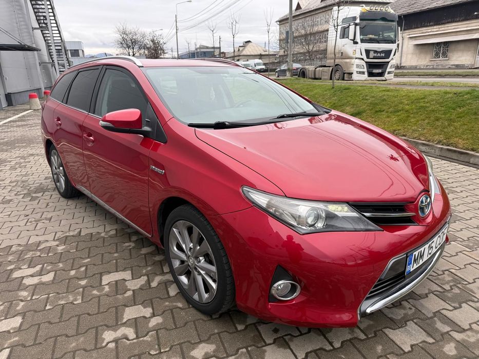 TOYOTA Auris 2015 — imagine 2