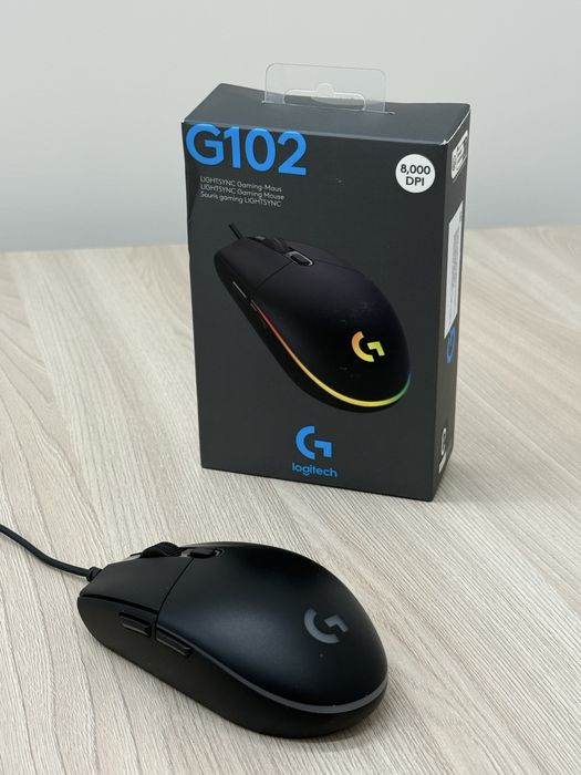 Оригинальный мышь Logitech G102 Lightsync черный