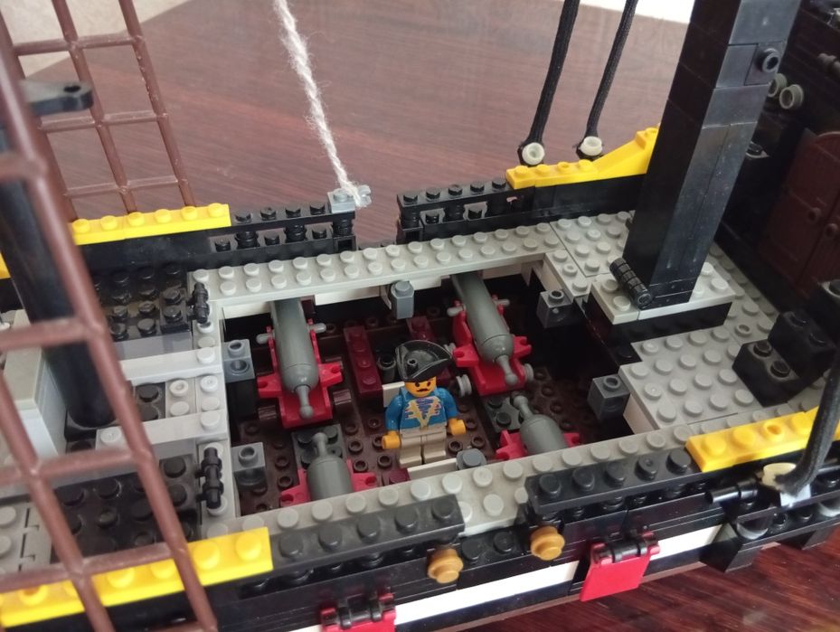 Конструктор Лего Пиратский корабль