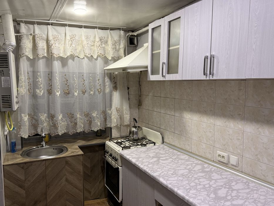 Студентлар идарага уй (без хозяин)