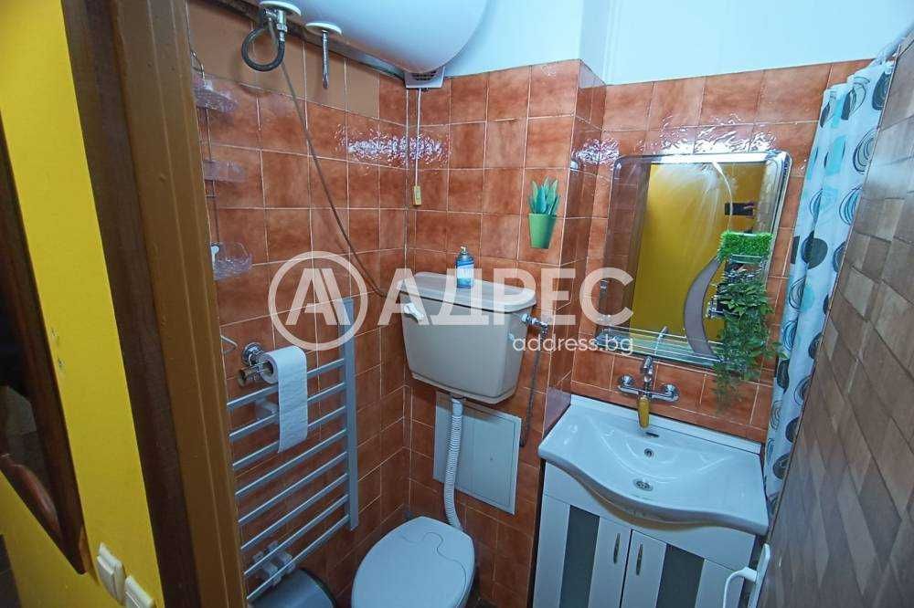 Дава се под наем Двустаен апартамент в Разград, Център - 64 кв.м за 255 € - Снимка #4