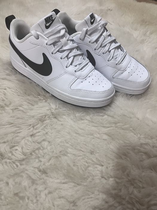 Дамски кецове Nike