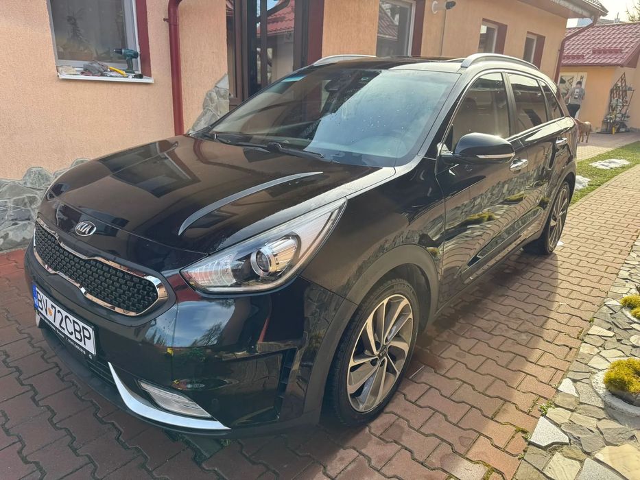Kia Niro Hybrid 1.6 GDi Business 2017 Automat, Piele, Trapa, etc