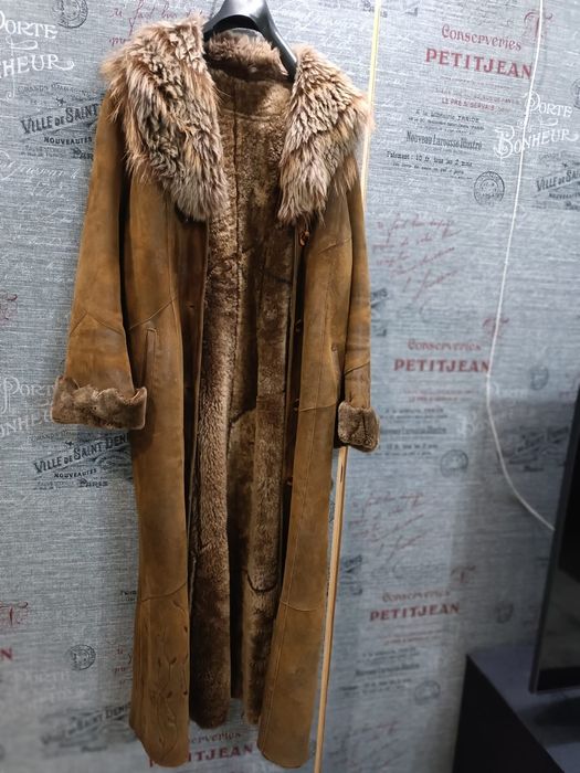 Продам дублёнку натуральную