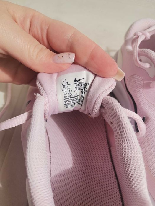 Маратонки Nike 34 номер