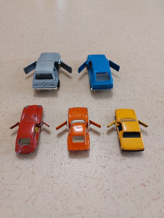 Стари метални колички Polistil и Siku