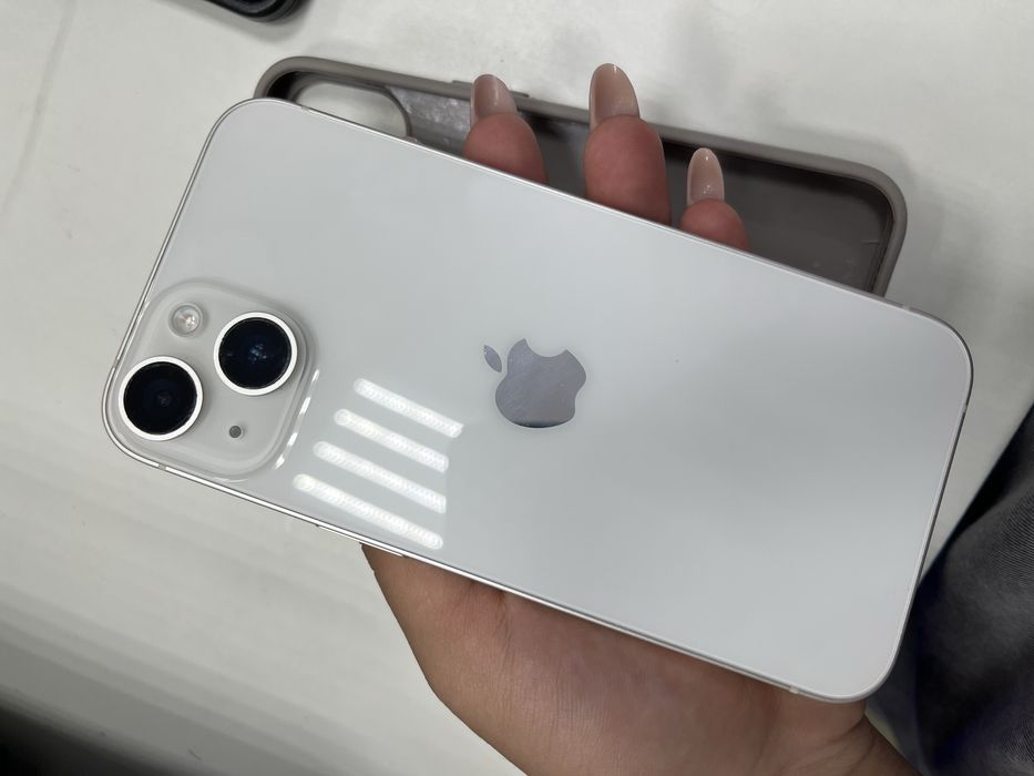 Iphone 14 в идеальном состоянии