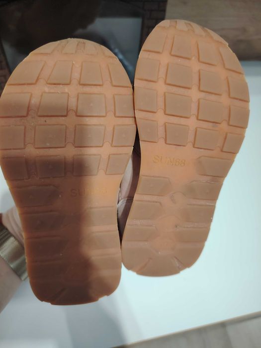 Маратонки за момиче
