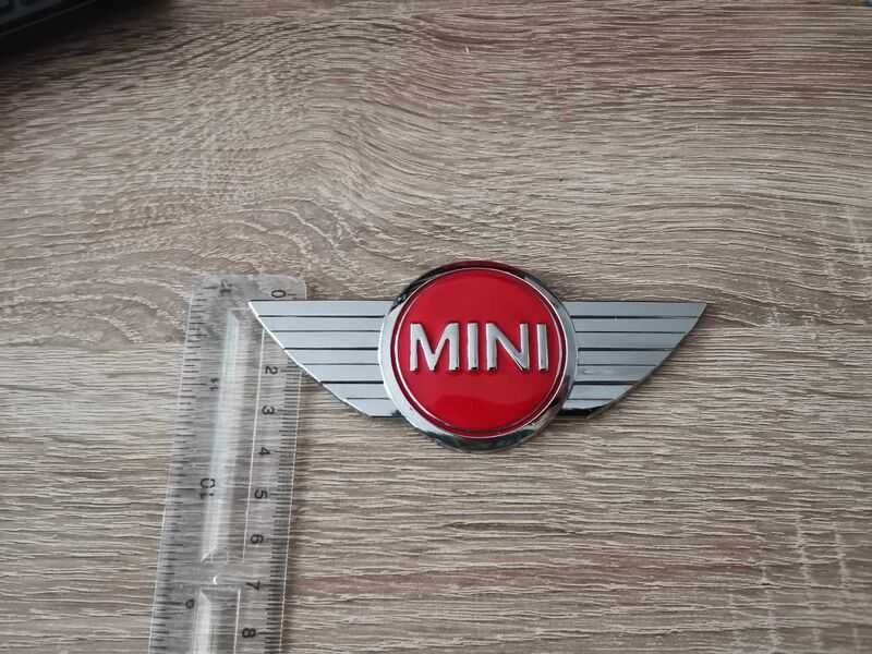 MINI Cooper емблема стар стил сребристо с червено