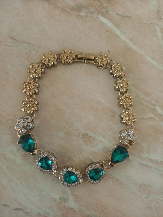 Браслет  бижутерия