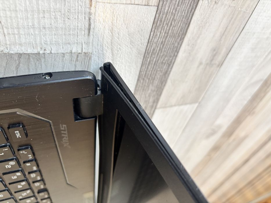 Asus GL753VE 17”