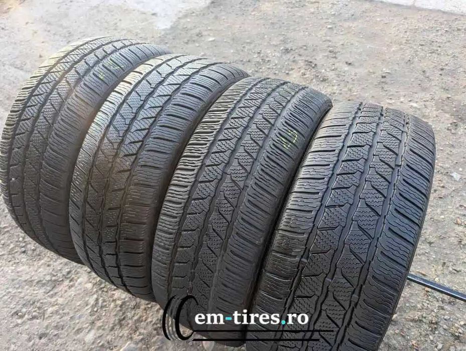 225/55 R17C • Iarna • Continental VanContact Winter 109/107T | 4 buc | Pret/buc