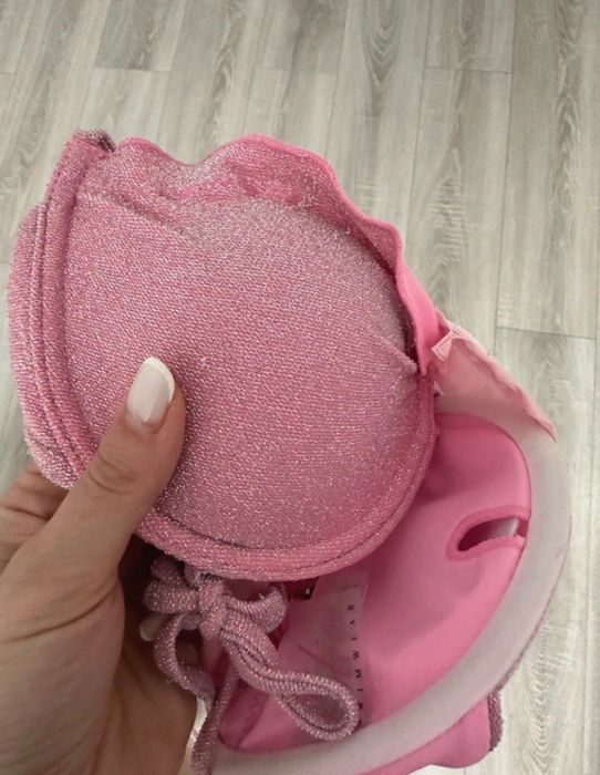 Costum de baie roz pudrat