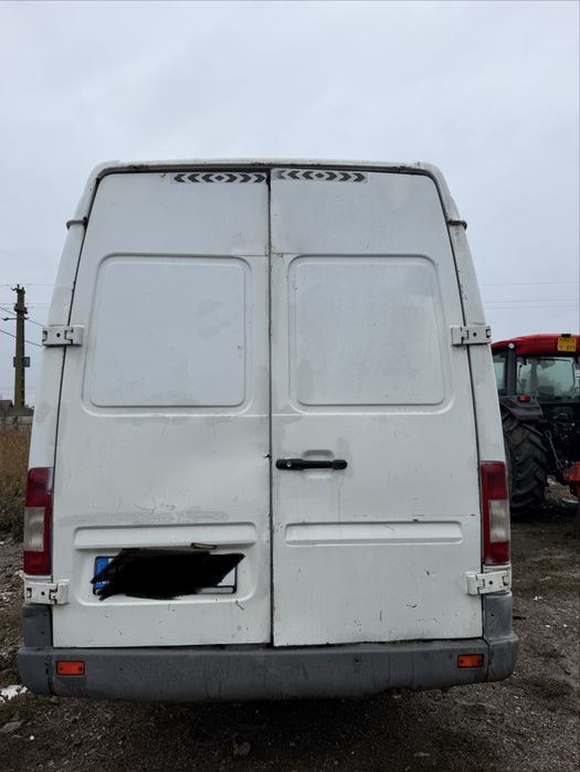 Mercedes-Benz Sprinter