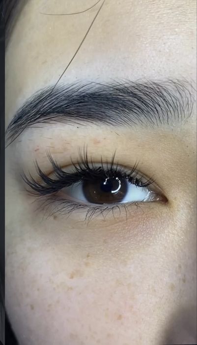 Наращивание ресниц. 5500 тенге