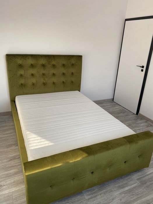 Pat tapițat cu spațiu de depozitare și garanție de la 1350 lei