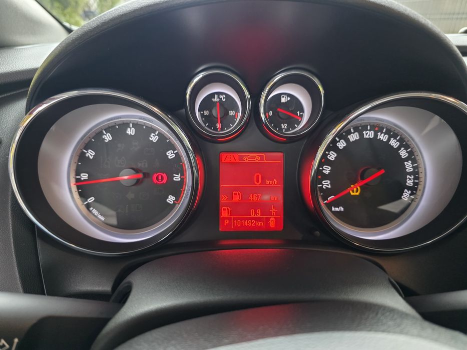 Opel Astra J 1.4 Turbo