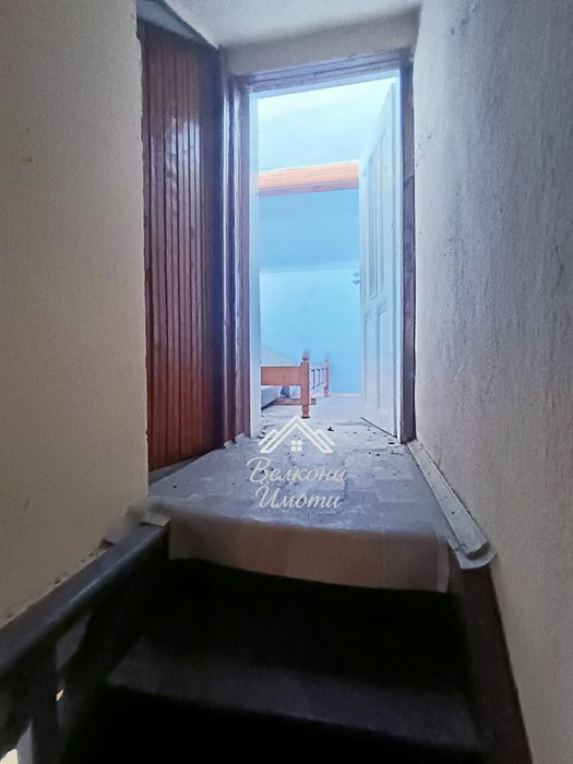 Вила с панорамна гледка