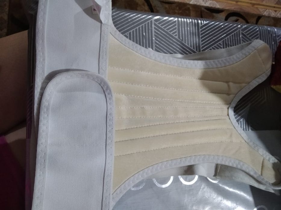 Продам корсет на возраст 7-11лет