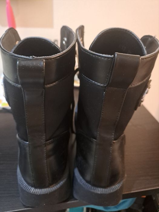 Чисто нови кубинки