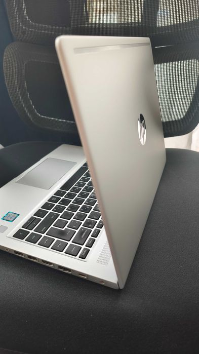 Лаптоп HP ProBook 440 G6  256ssd 16gb ram