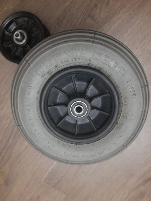 Покрышка камера на инвалидную коляску скутер картинг мини мотороллер.