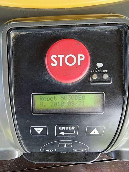 Косачка робот RM 500