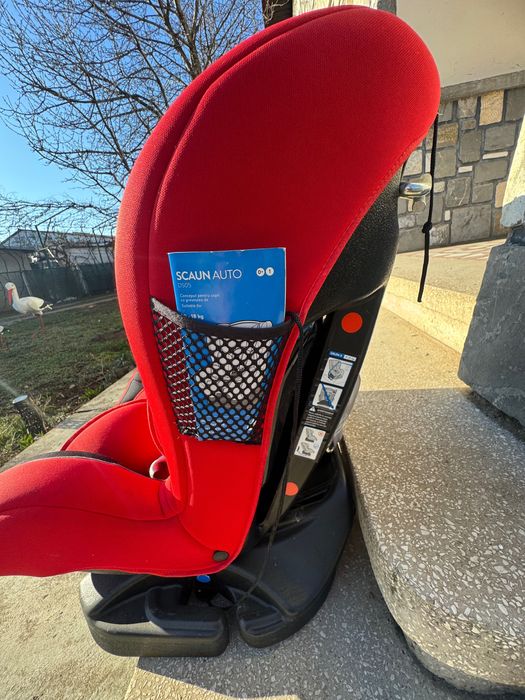 Scaun auto pentru copii