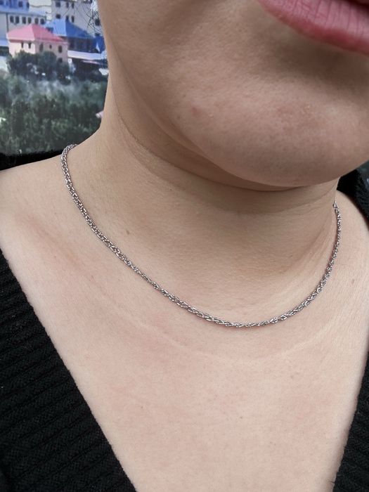продам белое золото цепочку