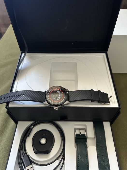 Часы продам MONTBLANC