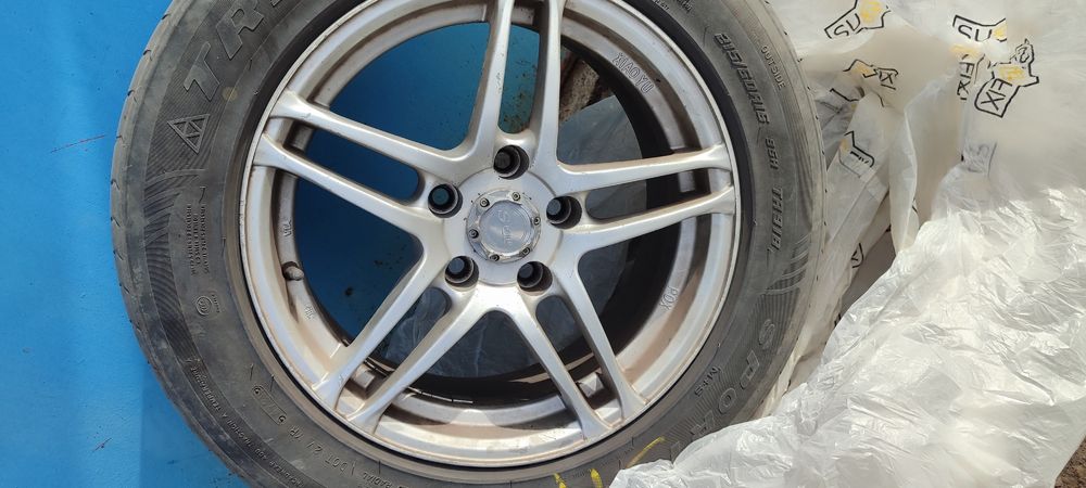 Продаю 4 диска  с летними  шинами