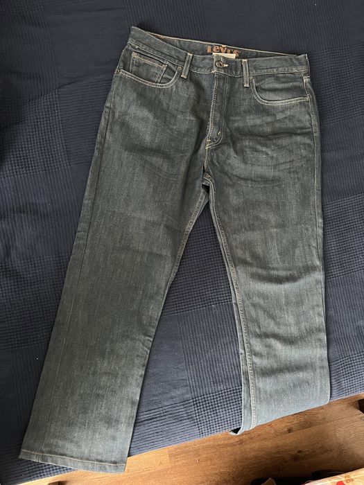 Blugi Levi’s Strauss