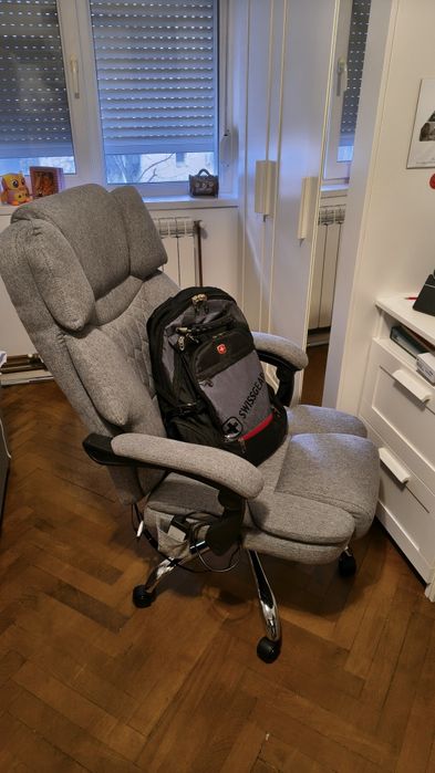 Scaun de birou cu masaj și încălzire