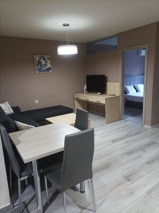 Дава се под наем Тристаен апартамент в Благоевград, Струмско - 80 кв.м за 382.5 € - Снимка #5