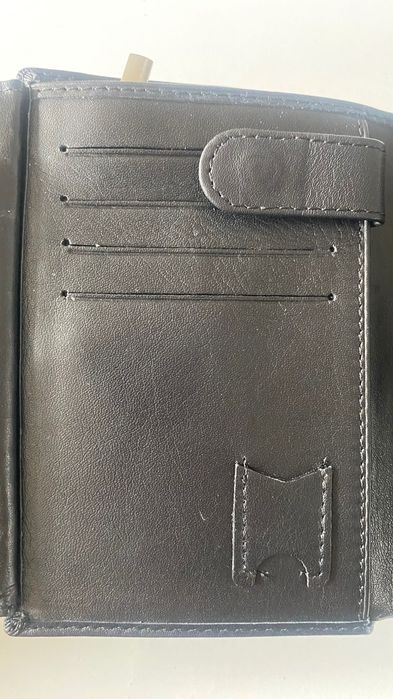 Мъжки кожен  портфейл Giorgio Armani